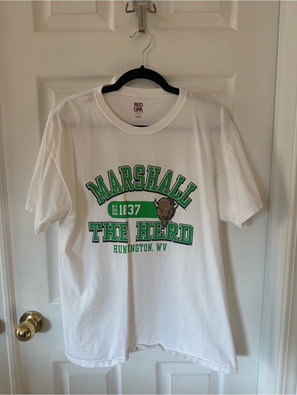 Marshall The Herd Graphic Tee by Red Oak Size Men’s Large